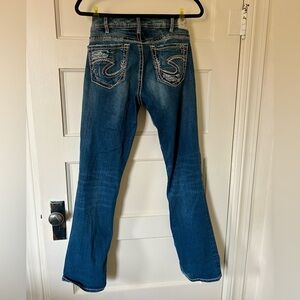 Silver Suki Jeans Women's Boot Cut in Classic Blue